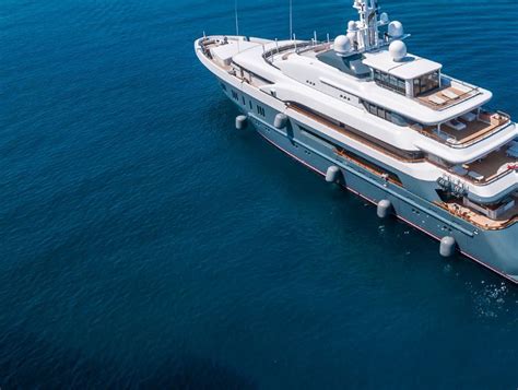 Superyacht Market Intelligence .